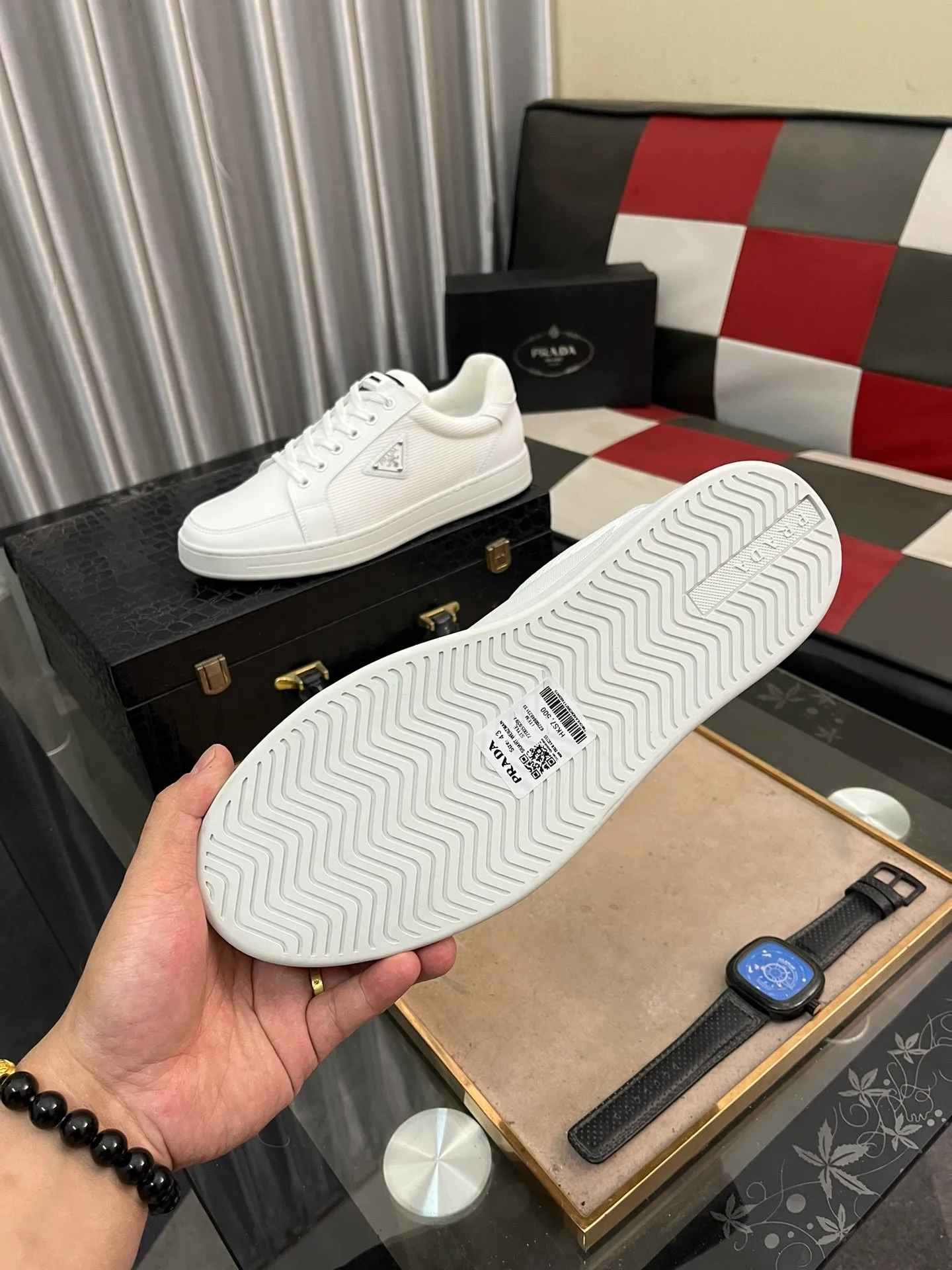 Men's shoes 💰420⌚️⌚️【PRADA】Prada - High-end quality casual sports shoes - Upper: calf leather shoe body with branded metal fasteners, - Inner lining: breathable leather lining - Outsole: ultra-light TPU foam·rubber; molded outsole -Super high quality control·Fine workmanship: highlighted (high-end·luxury·grade) -Size: 38-443️⃣Colors available
